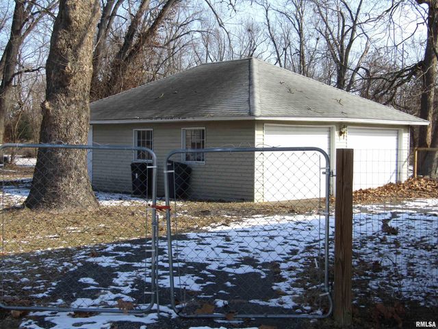 514 E EUCLID Avenue, Lewistown, IL 61542
