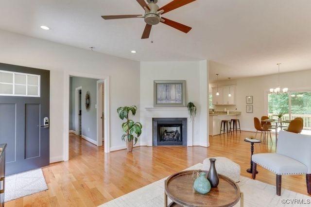 10907 New Town Rd, New Kent, VA 23124