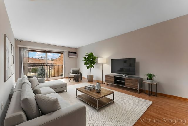 810 E Old Willow Road 209, Prospect Heights, IL 60070