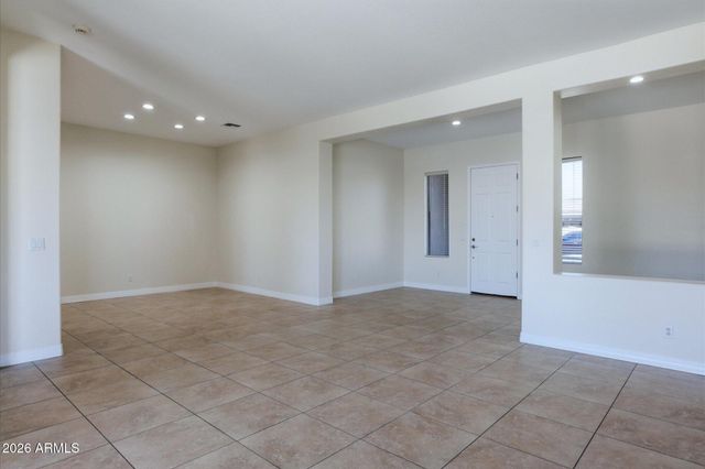 6690 S Eucalyptus Place, Chandler, AZ 85249