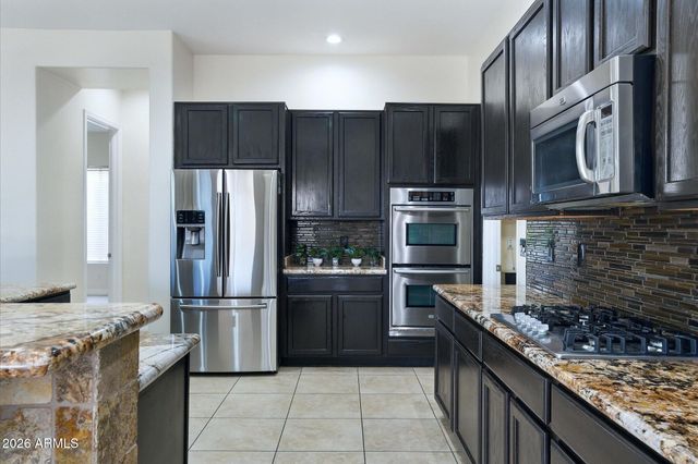 6690 S Eucalyptus Place, Chandler, AZ 85249