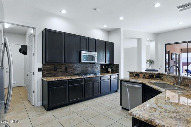 6690 S Eucalyptus Place, Chandler, AZ 85249