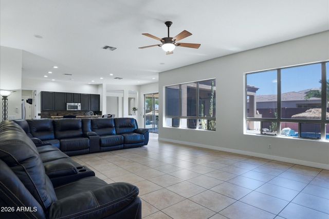6690 S Eucalyptus Place, Chandler, AZ 85249