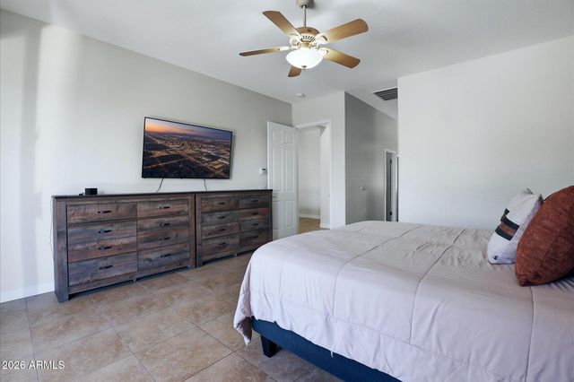 6690 S Eucalyptus Place, Chandler, AZ 85249