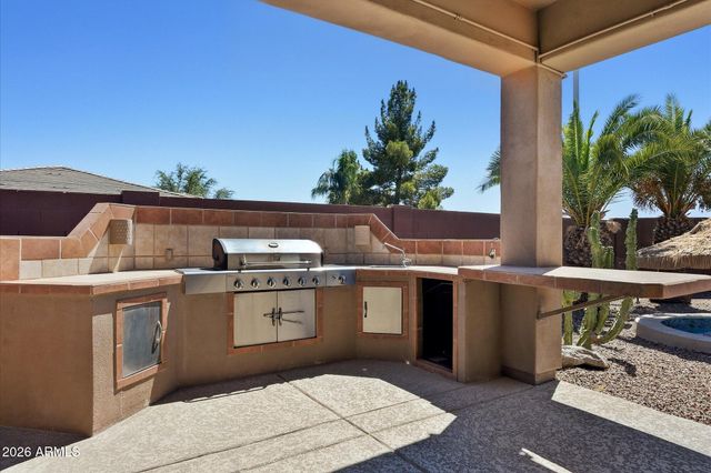 6690 S Eucalyptus Place, Chandler, AZ 85249