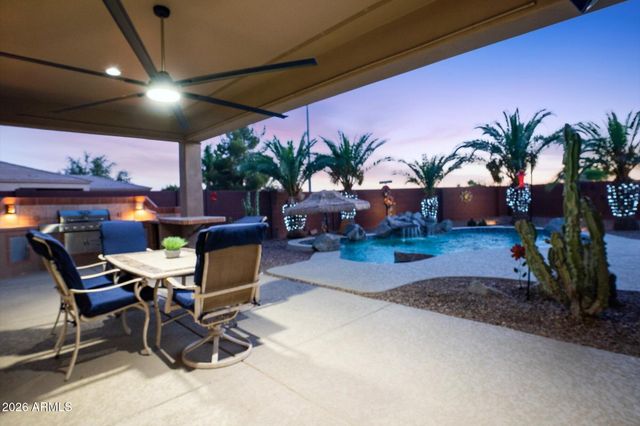 6690 S Eucalyptus Place, Chandler, AZ 85249