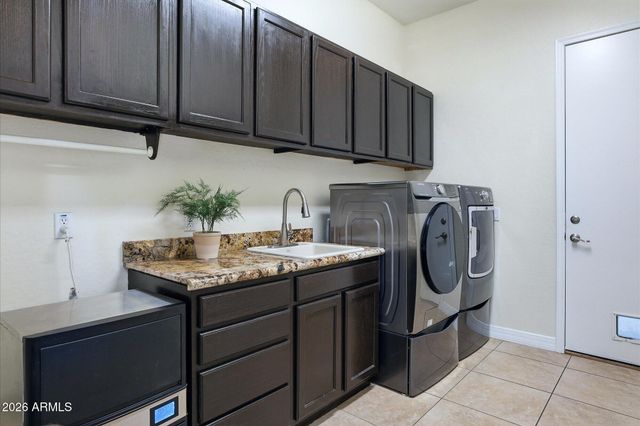 6690 S Eucalyptus Place, Chandler, AZ 85249