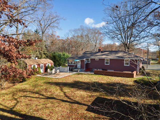 4 Sorrento Avenue, East Haven, CT 06512