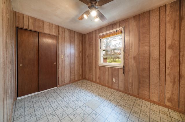 4 Sorrento Avenue, East Haven, CT 06512