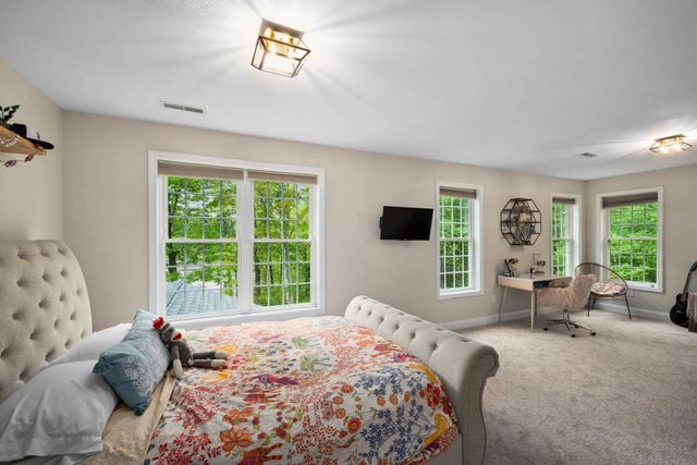 30 Mill Stone Terrace, Bedford, NH 03110