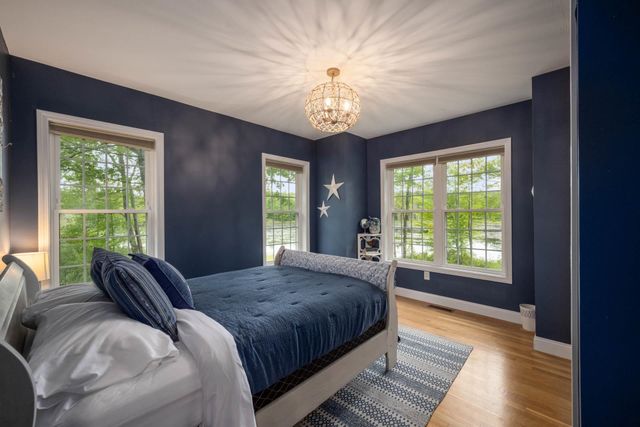 30 Mill Stone Terrace, Bedford, NH 03110