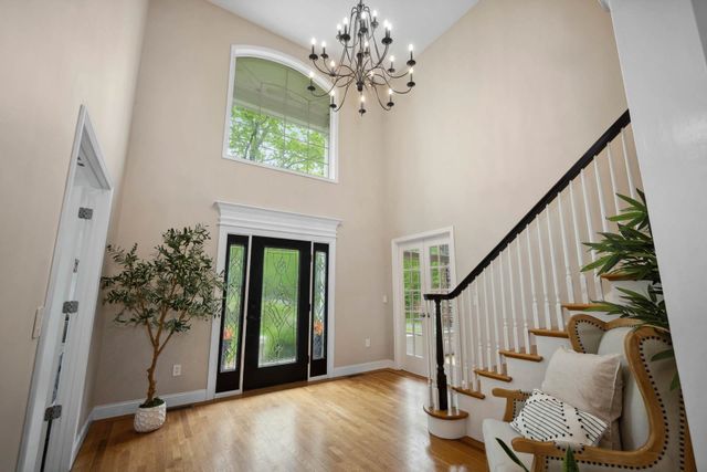 30 Mill Stone Terrace, Bedford, NH 03110