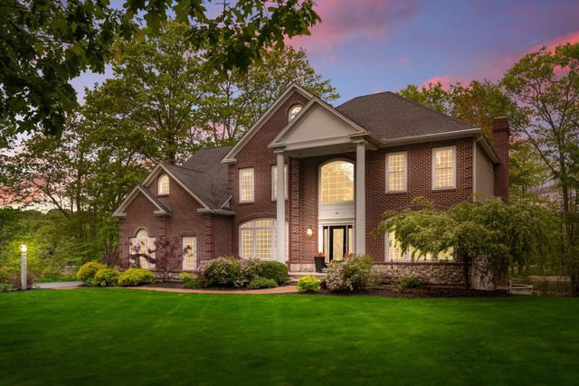 30 Mill Stone Terrace, Bedford, NH 03110