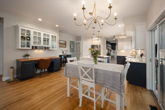 30 Mill Stone Terrace, Bedford, NH 03110