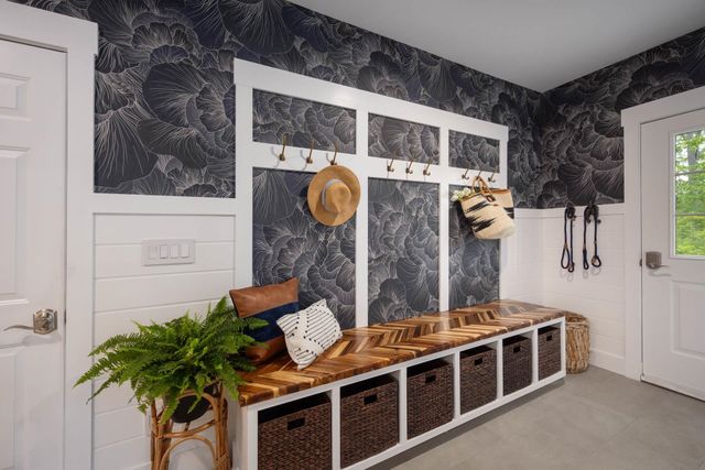 30 Mill Stone Terrace, Bedford, NH 03110