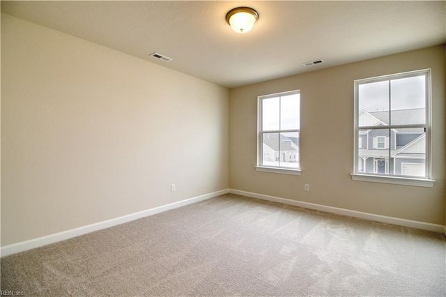 275 McCormick DR, Suffolk, VA 23435