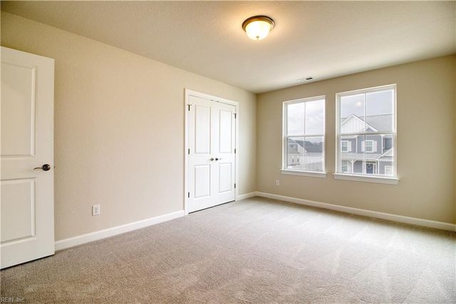 275 McCormick DR, Suffolk, VA 23435