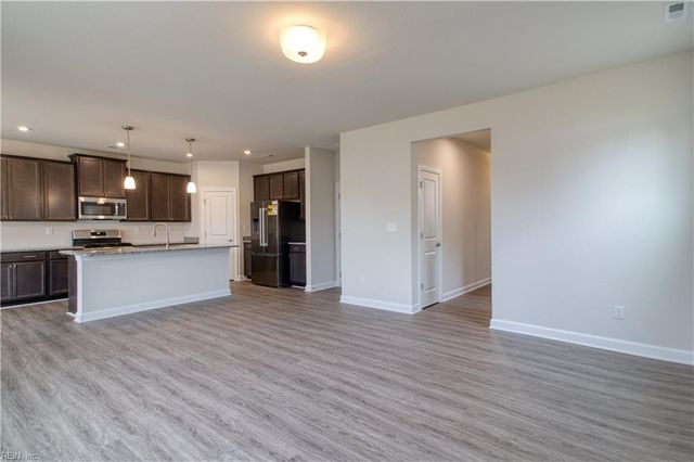 275 McCormick DR, Suffolk, VA 23435