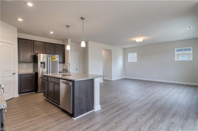 275 McCormick DR, Suffolk, VA 23435