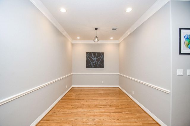 2806 Bering Drive, Houston, TX 77057