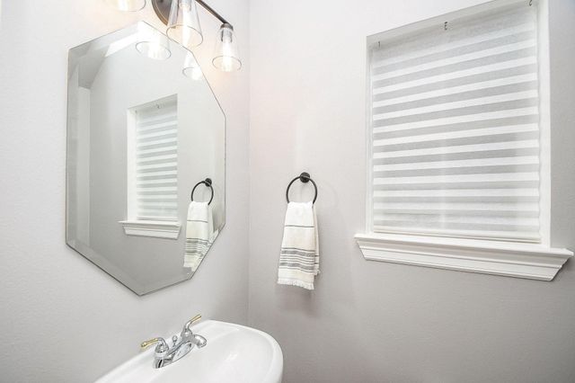 2806 Bering Drive, Houston, TX 77057