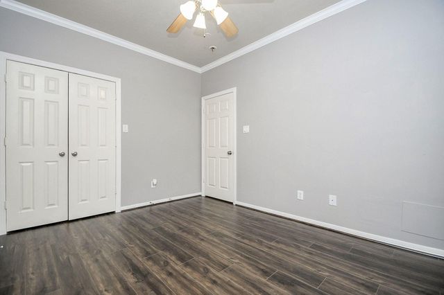 2806 Bering Drive, Houston, TX 77057