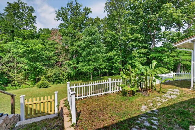 267 Woodland Drive, Benton, KY 42025