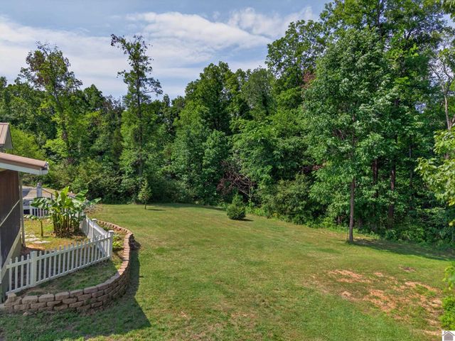 267 Woodland Drive, Benton, KY 42025