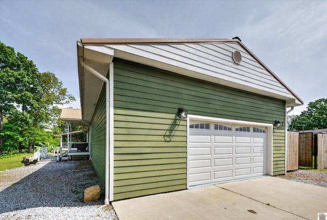 267 Woodland Drive, Benton, KY 42025