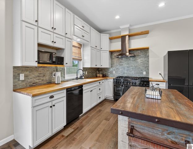 267 Woodland Drive, Benton, KY 42025