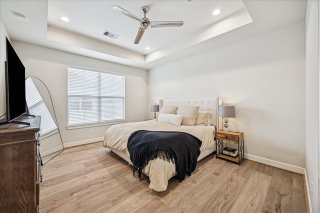 4919 Avenue J, Houston, TX 77011