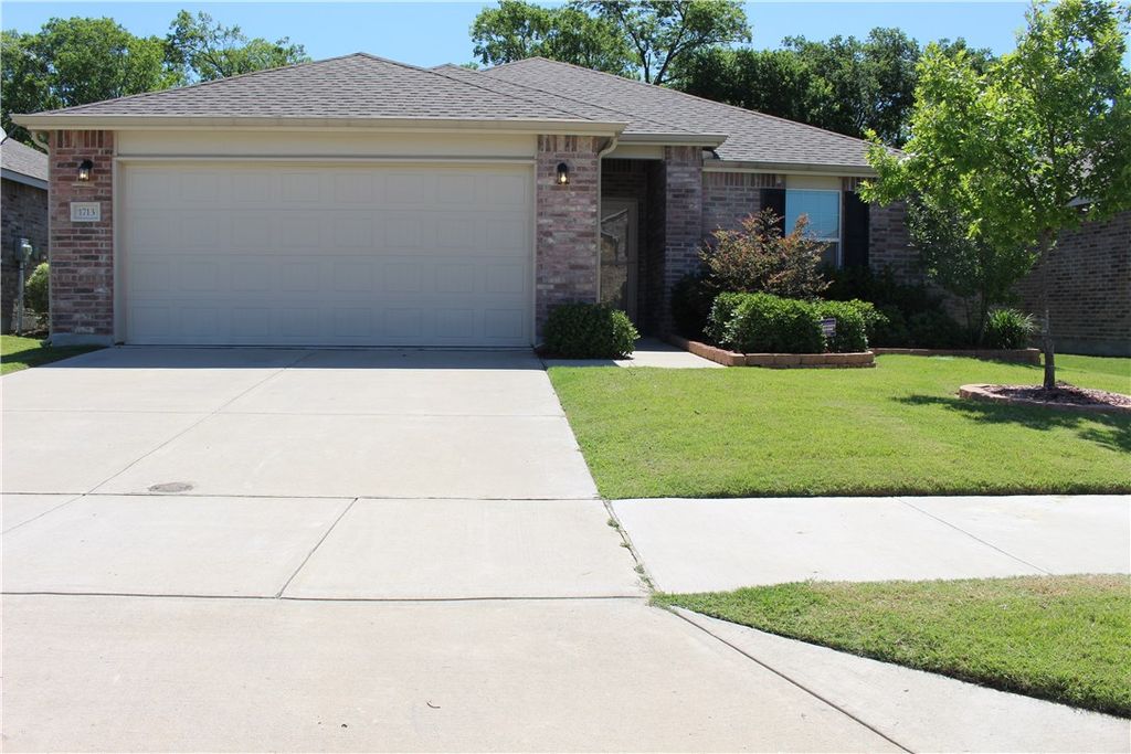 1713 Megan Creek Drive, Little Elm, TX 75068