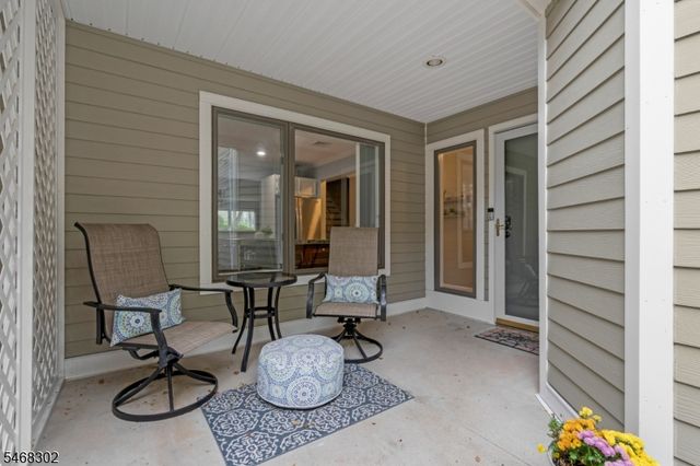 84 Hagerman Ct, Bridgewater Twp., NJ 08807