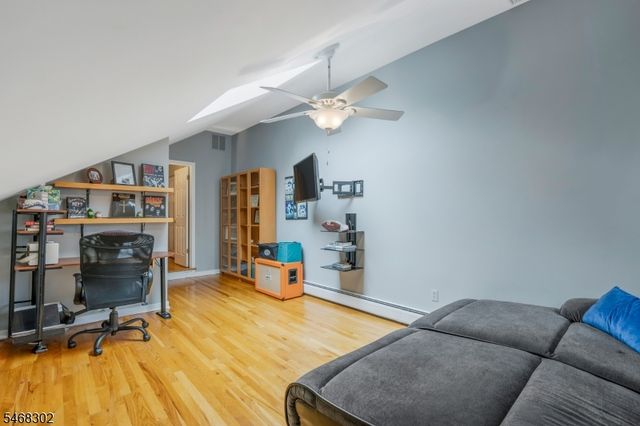 84 Hagerman Ct, Bridgewater Twp., NJ 08807