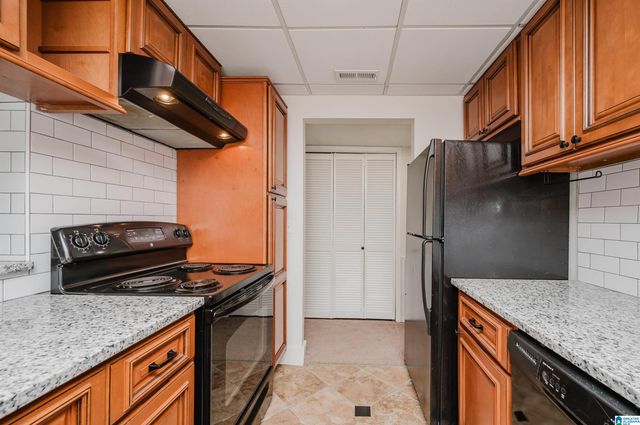 1834 OAKLEAF LANE, Center Point, AL 35215