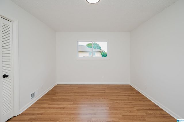 1834 OAKLEAF LANE, Center Point, AL 35215