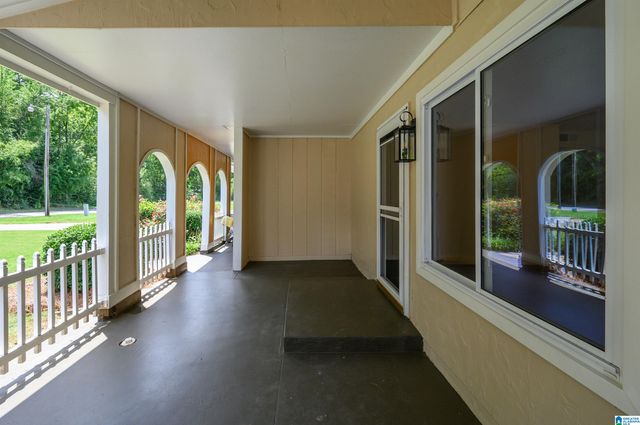 1834 OAKLEAF LANE, Center Point, AL 35215