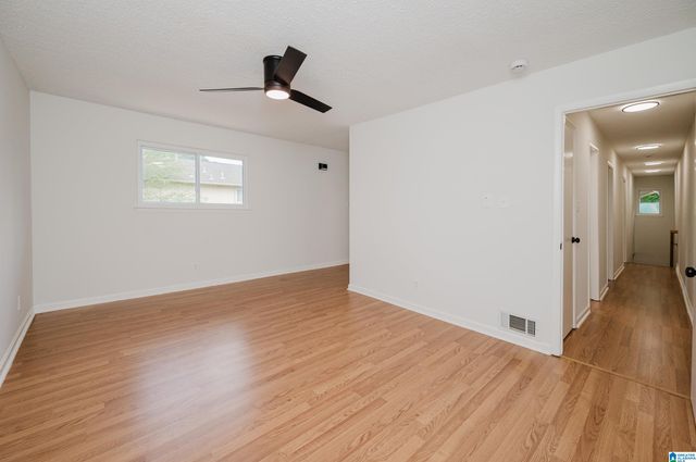 1834 OAKLEAF LANE, Center Point, AL 35215