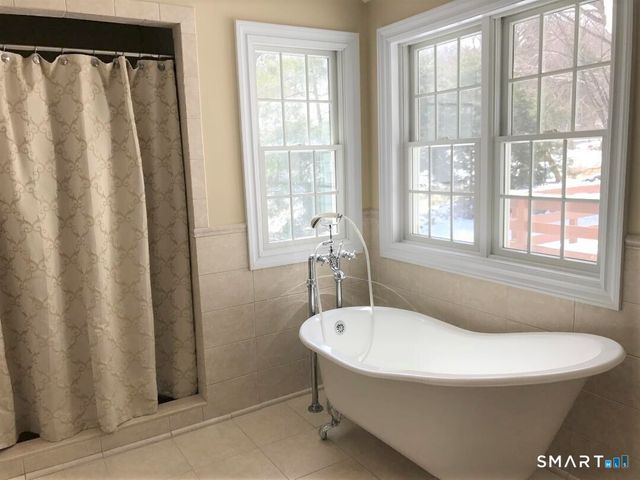 51 Continental Drive, Ridgefield, CT 06877