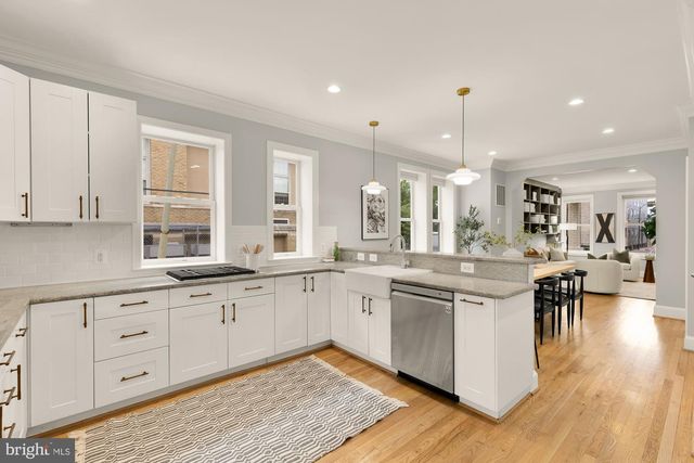 1519 EAST CAPITOL ST SE, Washington, DC 20003