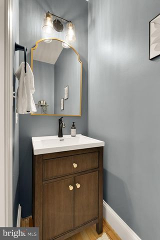 1519 EAST CAPITOL ST SE, Washington, DC 20003