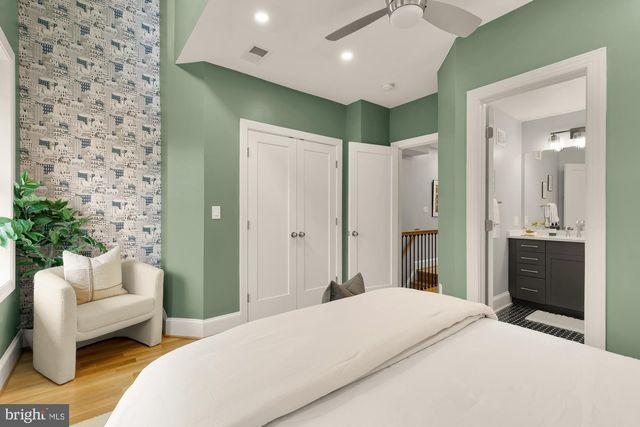 1519 EAST CAPITOL ST SE, Washington, DC 20003