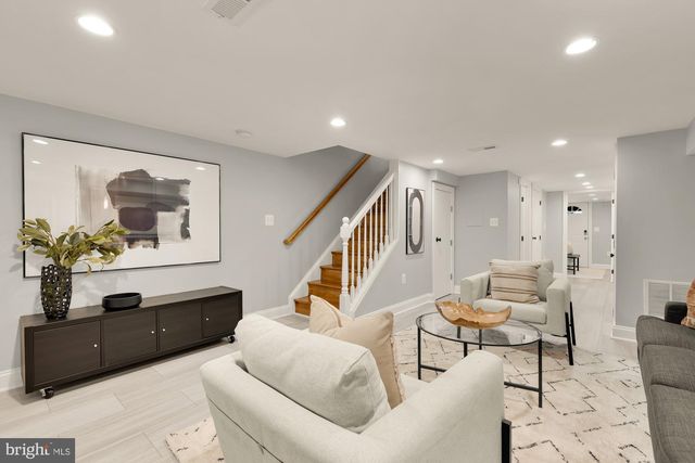 1519 EAST CAPITOL ST SE, Washington, DC 20003
