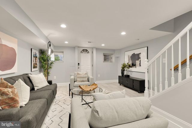 1519 EAST CAPITOL ST SE, Washington, DC 20003