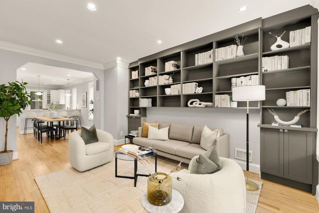 1519 EAST CAPITOL ST SE, Washington, DC 20003