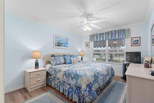 1936 PALO ALTO AVENUE, The Villages, FL 32159