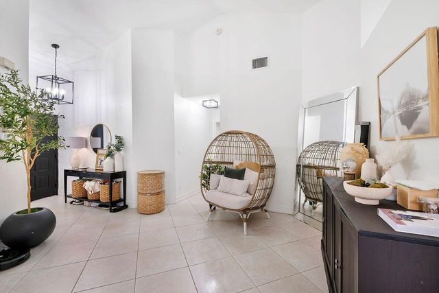6852 Bitterbush Place, Boynton Beach, FL 33472