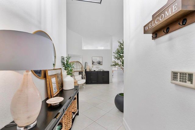 6852 Bitterbush Place, Boynton Beach, FL 33472