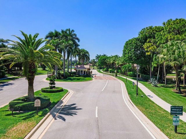 6852 Bitterbush Place, Boynton Beach, FL 33472