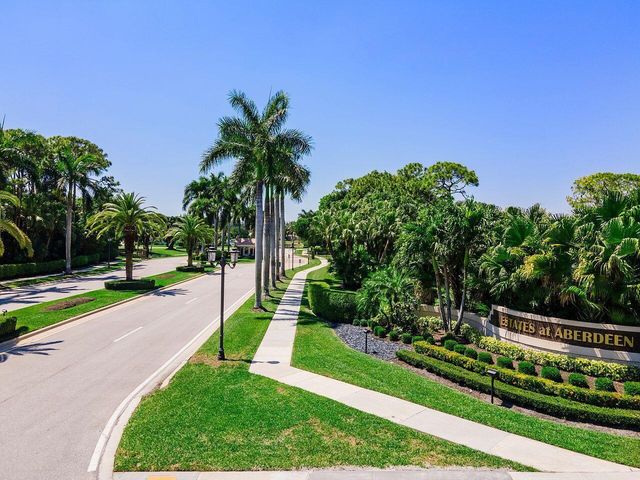 6852 Bitterbush Place, Boynton Beach, FL 33472